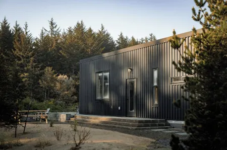 Bay Point Landing Отели в г. Банкер Хилл