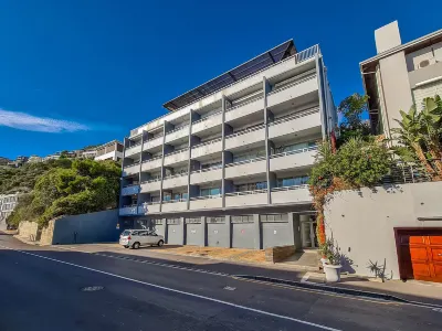 Clifton Yolo Spaces – Clifton Beachfront Executive Hotels in Clifton