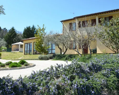 Country House Nonna Rana Hotels in Cannara