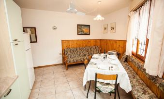 Quiet Little Villa by the Seaside in Rosolina Mare