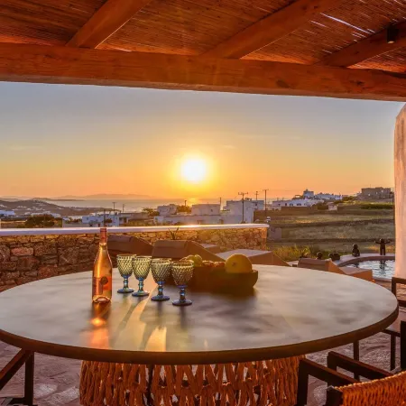 Vrachos Suites Mykonos