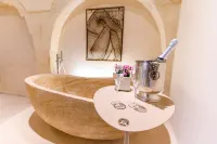 Pollicastro Boutique Hotel - Hot Tub