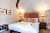 The Richard Onslow Hotels in Cranleigh