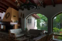 B&B Four Winds Hotels in Follina