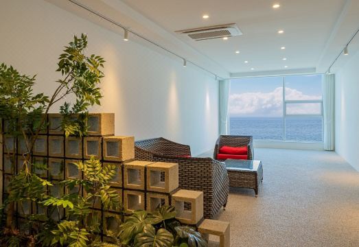 오션뷰 객실 내부