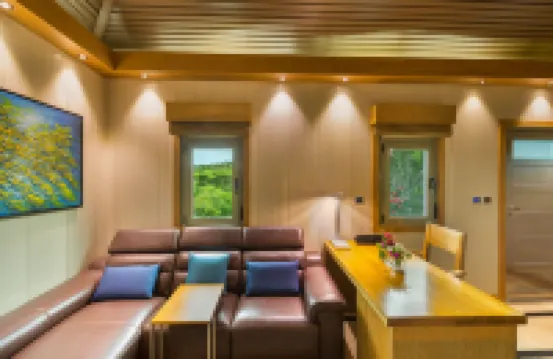 One on Marlin Resort Hotels in Venetian Road Settlement