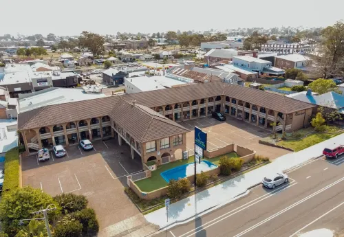 Cumberland Motor Inn Hotels in Cessnock