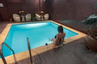 Garden Hotel & Spa - Pool