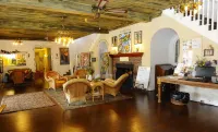 Seminole Inn Hotels in Martin County