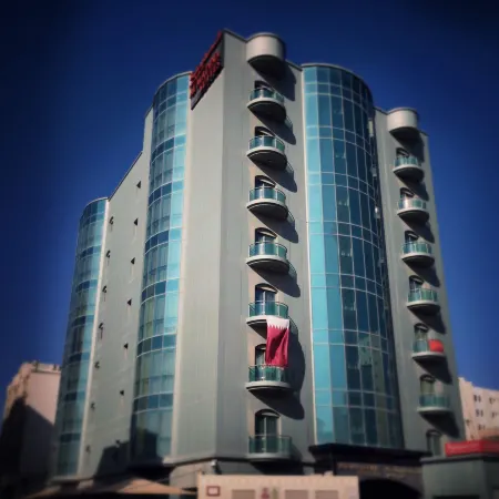 Al Madina Suites Doha