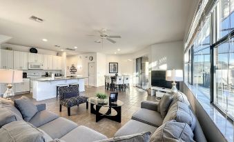 5 Bed South Facing Pool Close to Disney Villa