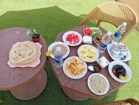 Sidi Hamad Pyramids View Отели рядом с достопримечательностью «Pyramid of Teti»