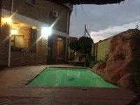 لابينغ فيليدج - مسبح