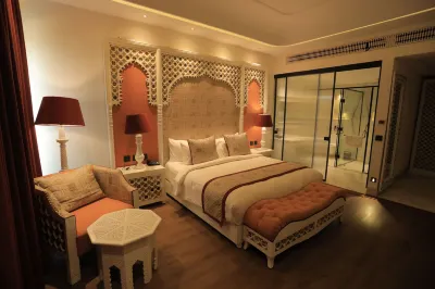 THE ROYAL VENETIAN Hotels near Plot No 2