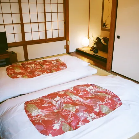 Hakonowa Hot Spring Inn