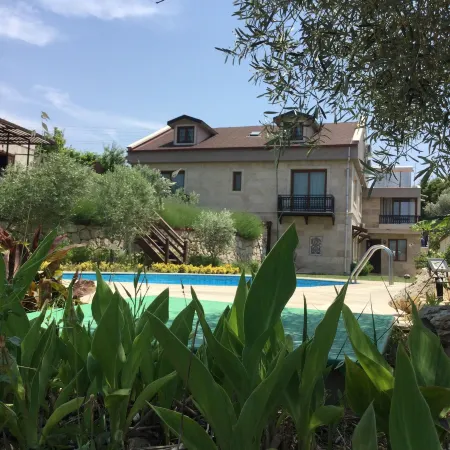 Guney Urla Suites