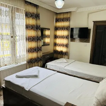 Toprak Hotel