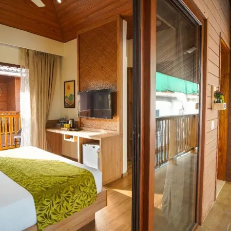 TreeHouse Mars Beach Cottages