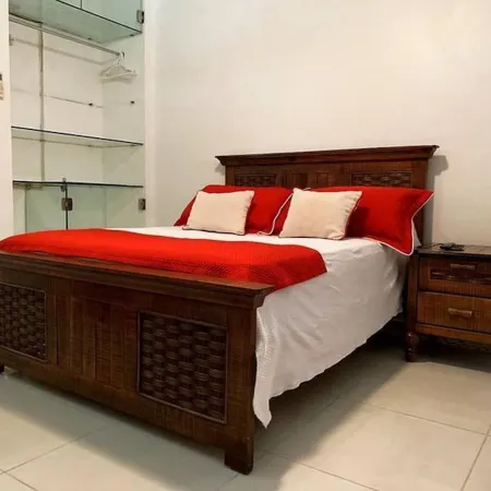Cozy Private Room in El Malecn, Santo Domingo