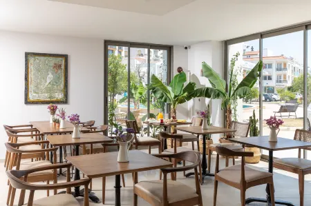 Cumbalıca Beach Hotel