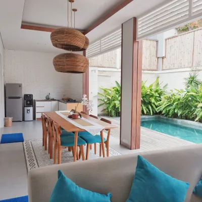 The Beach House Resort Hotels near Gili Beach