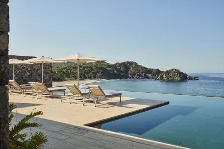 Four Seasons Resort Tamarindo, Mexico