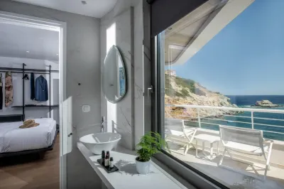 Made by the Sea Villas 12 Bdrm