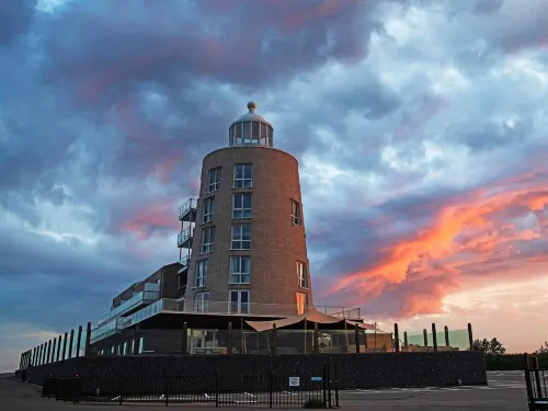 Modern Retreat with Private Sauna Các khách sạn ở Scherpenisse