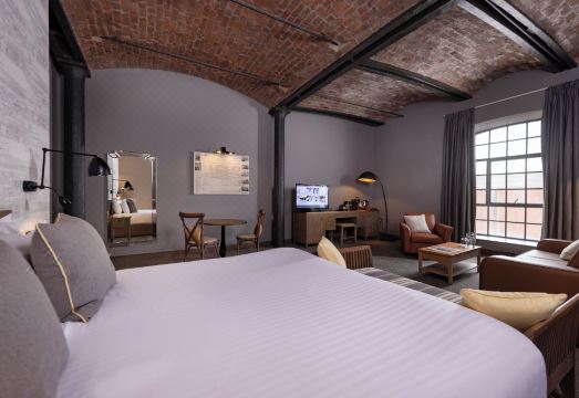 리버풀 호텔 객실 내부