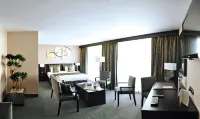 Westotel Nantes Atlantique Hotels in Sucé-sur-Erdre
