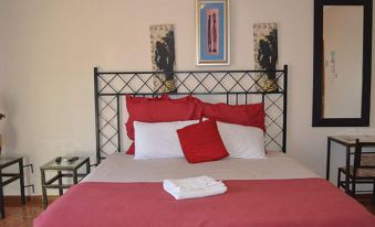Esme's Guest House