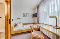 Hotel Hasenmayer Hotels in Kampfelbach