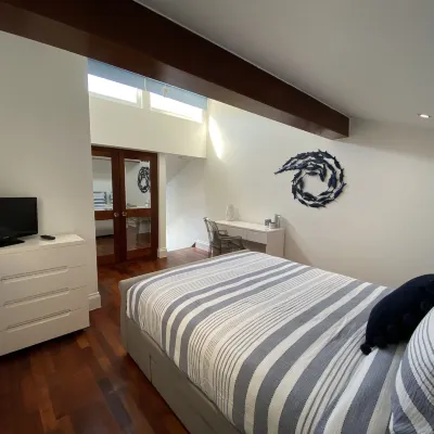 Rooms at Babbacombe Hotels near Babbacombe