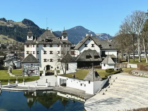 Turm Kaps Luxury Home by Belle Stay