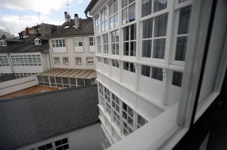 Apartamentos Armanya 3 Отели в г. Луго