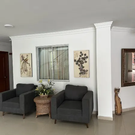 Hotel Cinera