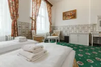 Hotel Klarinn Prague Castle カレル橋周辺のホテル