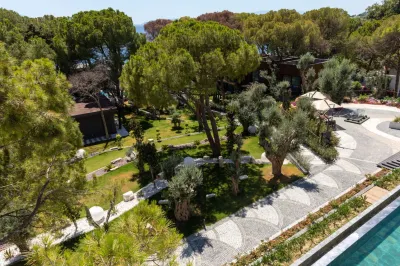 Unique Life Style Hotel