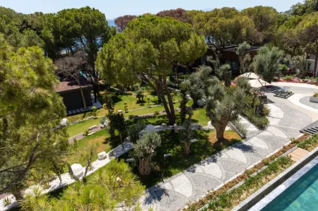 Unique Life Style Hotel