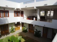 Casa Mara Dakar Hotels near Pointe E