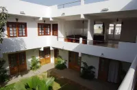 Casa Mara Dakar Отели рядом с достопримечательностью «Dakar port»