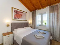 Villa Zlatni Dvori ZadarVillas Hotels in Opcina Razanac