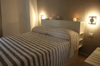 Room-camelia - Stanza Matrimoniale - B&b