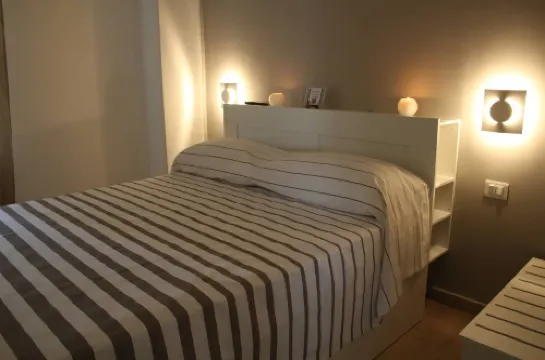 Room-Camelia - Stanza Matrimoniale - B&b