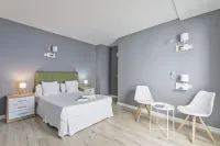 Hostel Sea&Dreams Calpe فنادق في كالبي