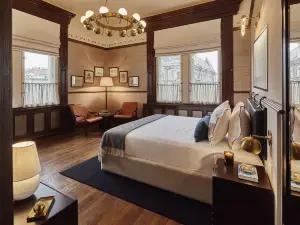 Callas House