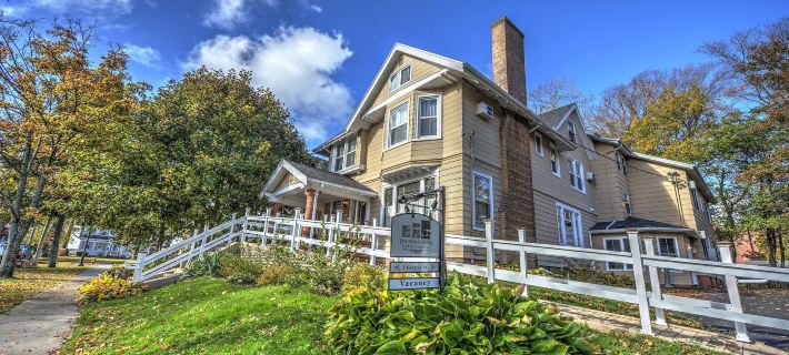 The Sonata Inn Hotels in Queens County