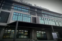 Rider Bedroom Hostel & Cafe Hotels near PRAN BURI