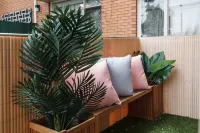 Balcony Retreat Apartment by Ready Set Host Hotels near The Ormond Provedore