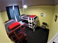 Bazil's Backpackers BBH Hostel & Surf School - palestra